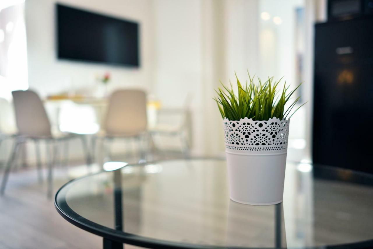 Agape Zagreb Apartments מראה חיצוני תמונה