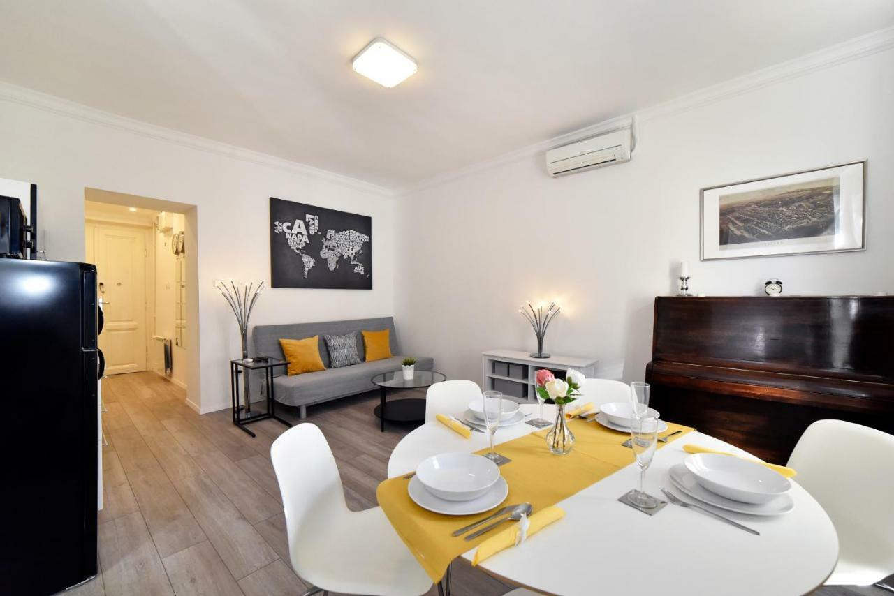 Agape Zagreb Apartments מראה חיצוני תמונה